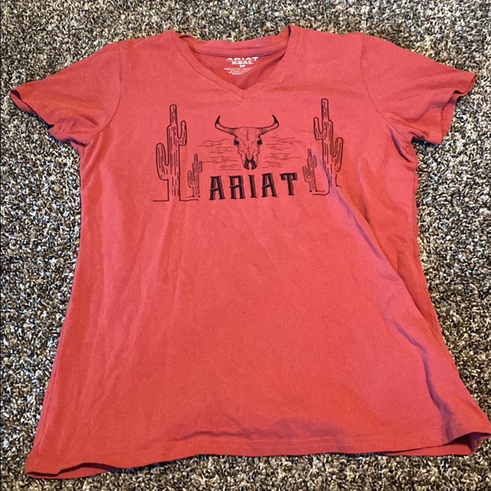 Ariat t-shirt